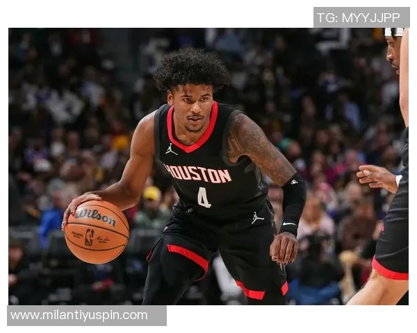 阿伦盛赞杰伦格林提升球队活力让比赛变得轻松愉快